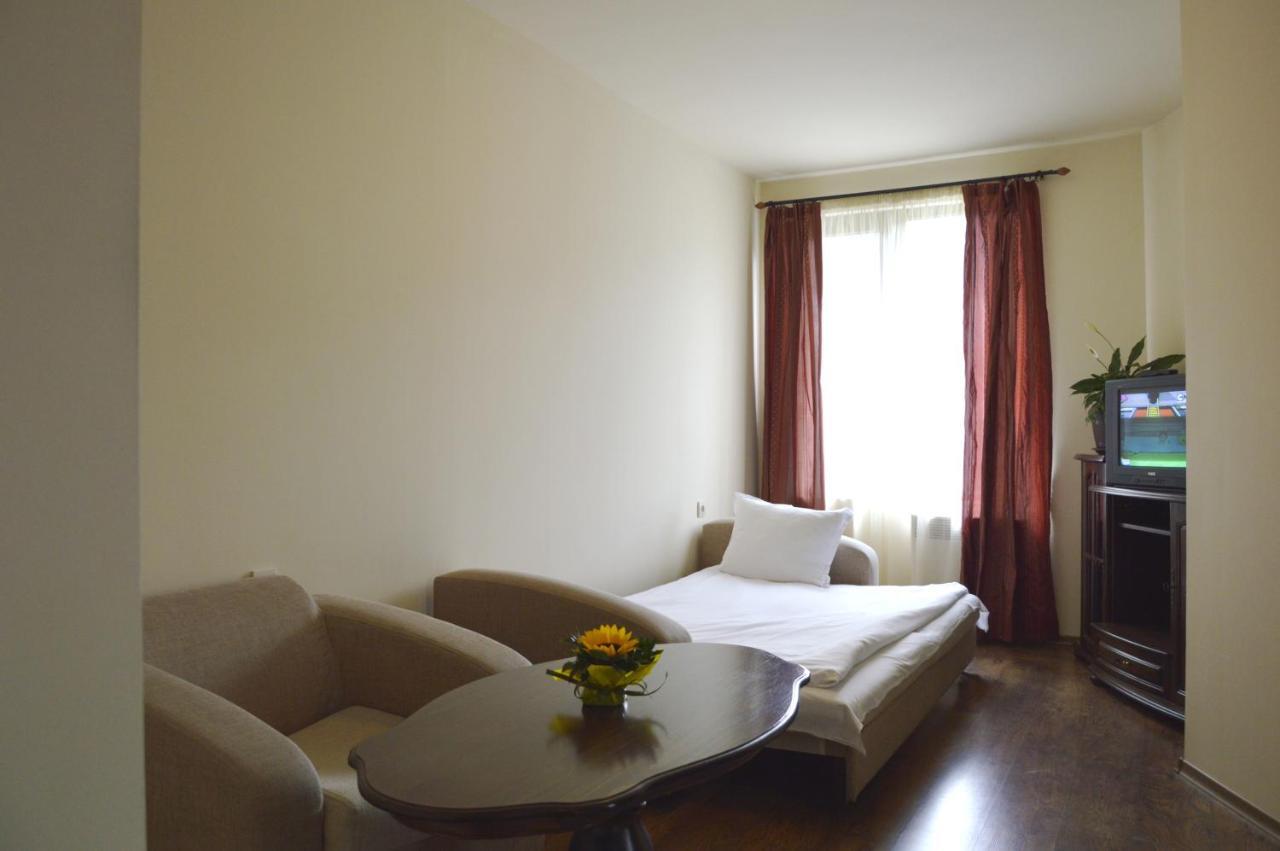 Apartments & Studios Mountain Romance バンスコ 部屋 写真